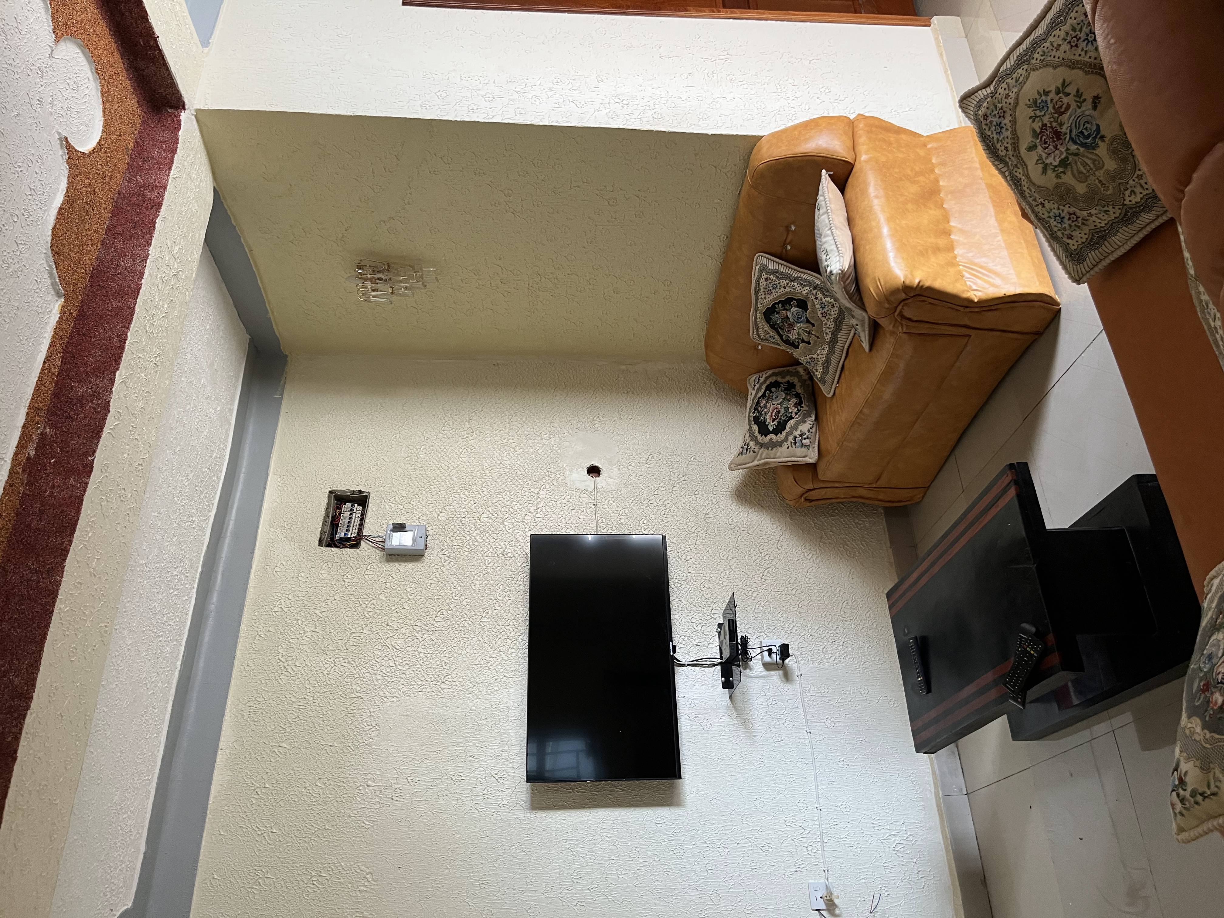 À LOUER : MAISON ÉQUIPÉE AU CENTRE-VILLE