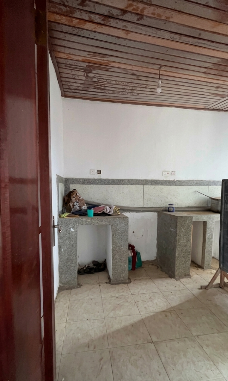 MAISON DE LOCATION À POLICE DE FRONTIÈRE
