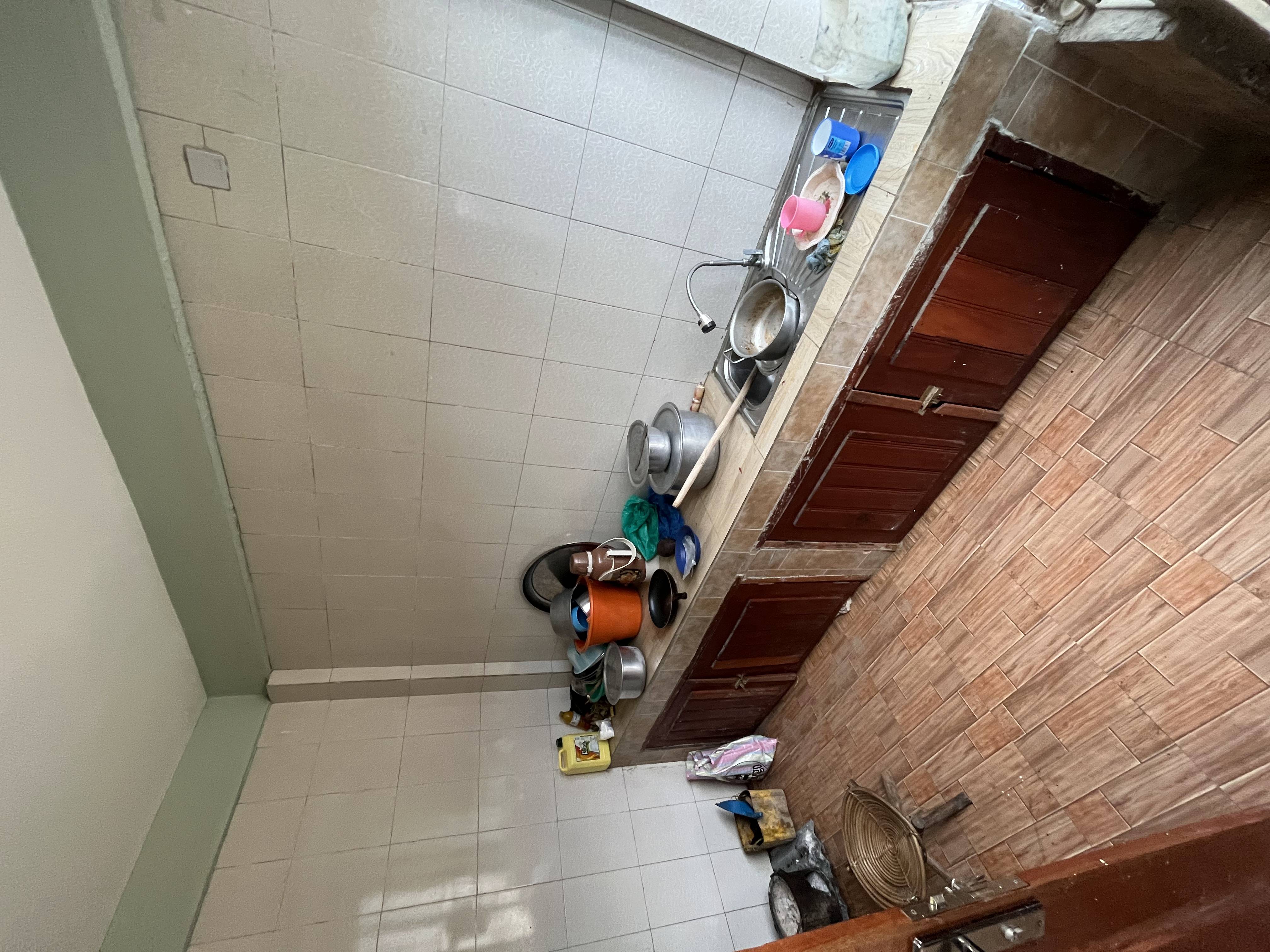 À LOUER MAISON DE  5 CHAMBRES À BANKOKO