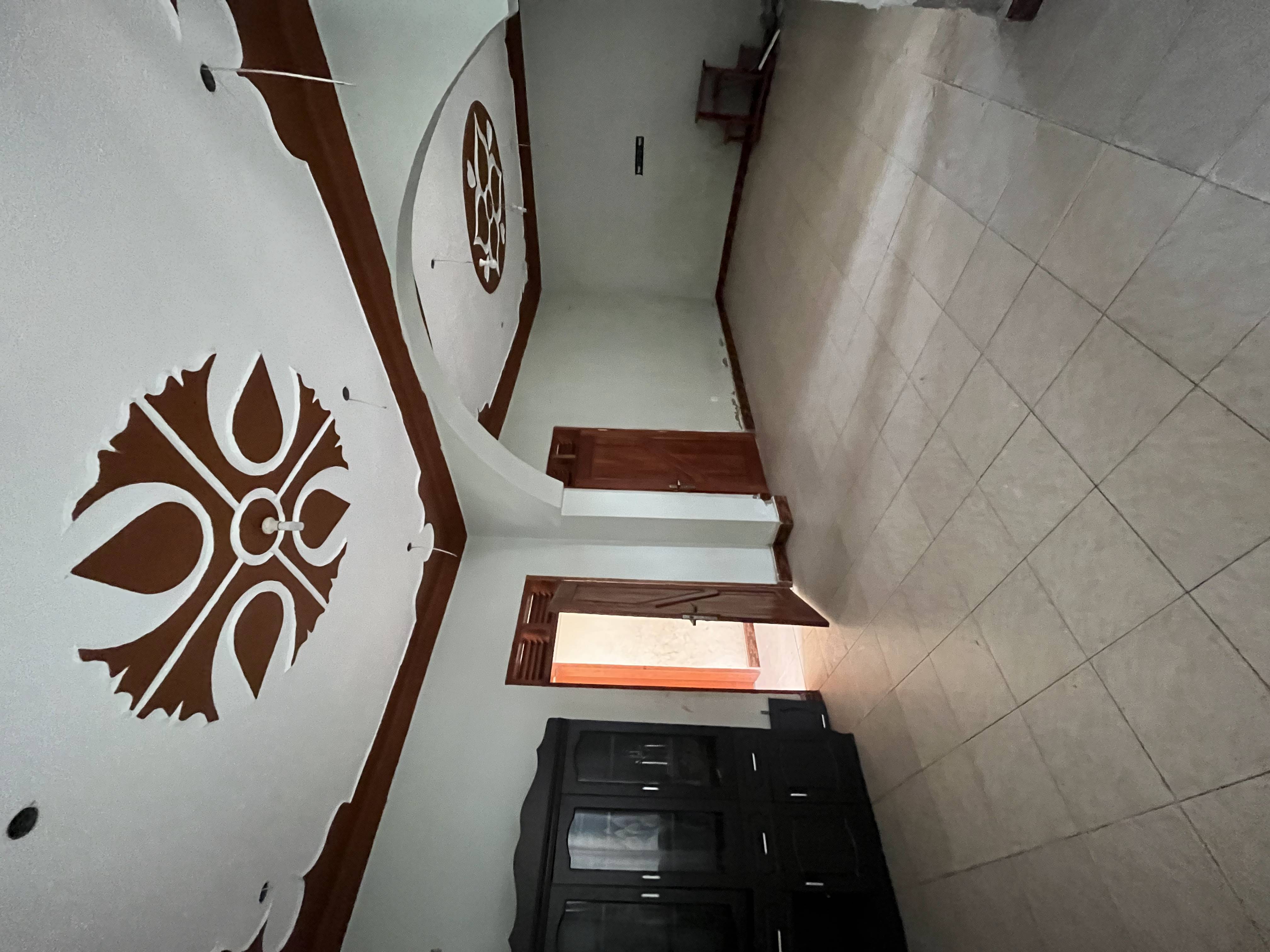 MAISON SPACIEUSE À LOUER À BANKOKO
